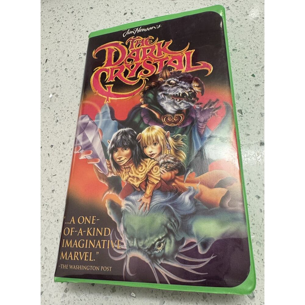 The Dark Crystal VHS from 1994 Vintage Jim Henson Fantasy Muppets 1982 Movie